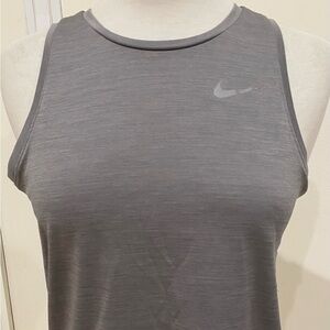 Nike - Dry Fit, Mesh Back Running Tank in Grey - Size : S
